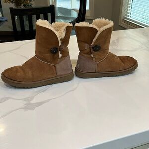 Ugg boots sz 10